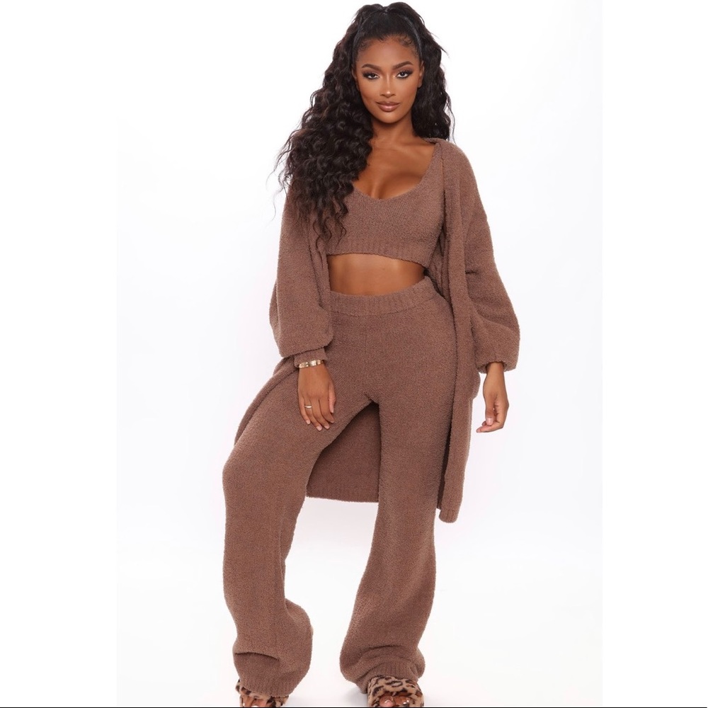 NWOT Fashion Nova Living In It set- Pants